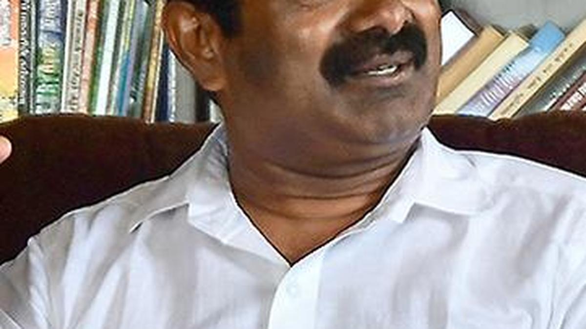 HC quashes proceedings against Seeman in case filed by IPS officer