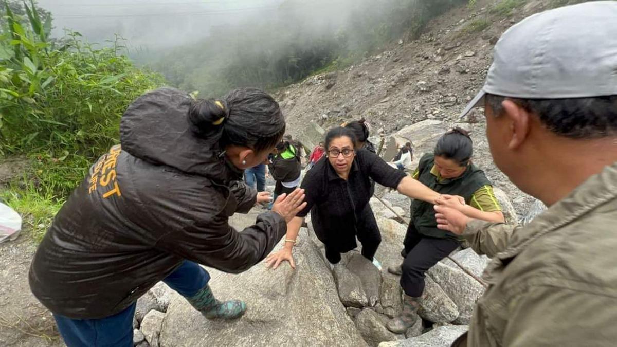 Tourists being rescued after landslides in Sikkim, June 2024.