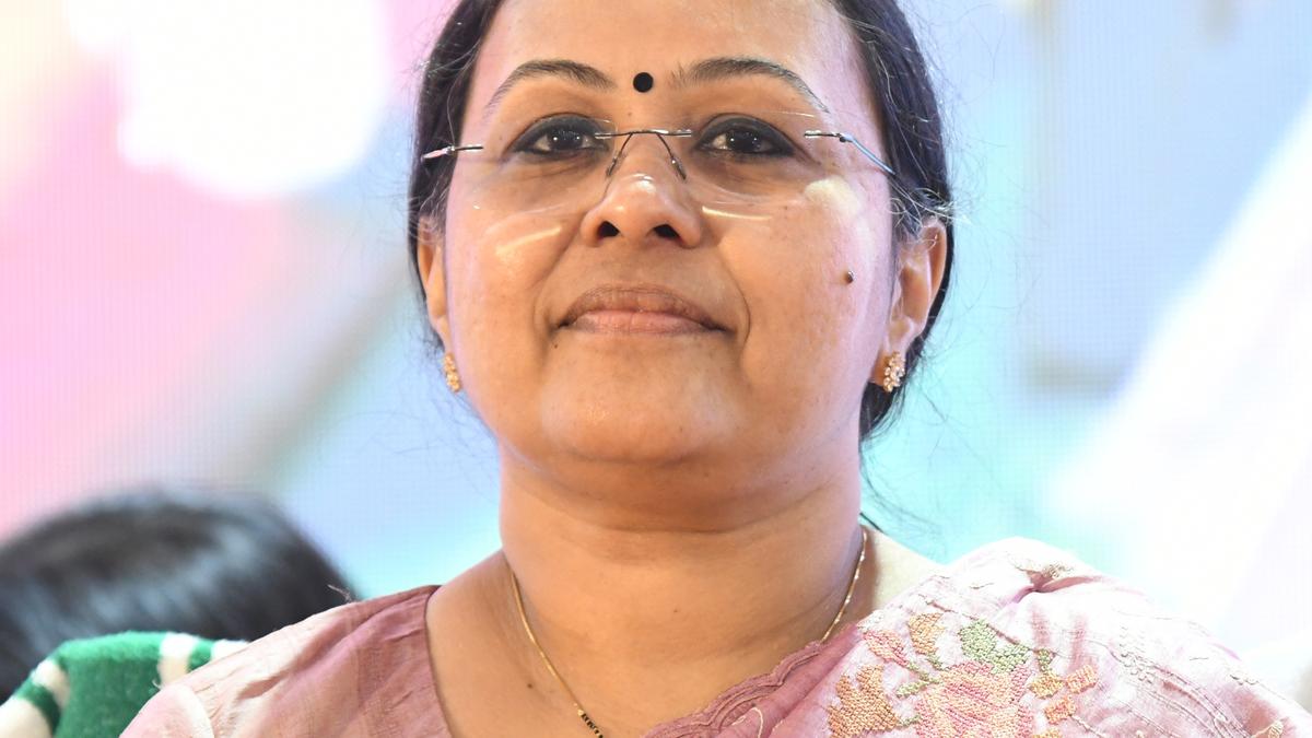 Kerala Health Minister Veena George injured in road accident