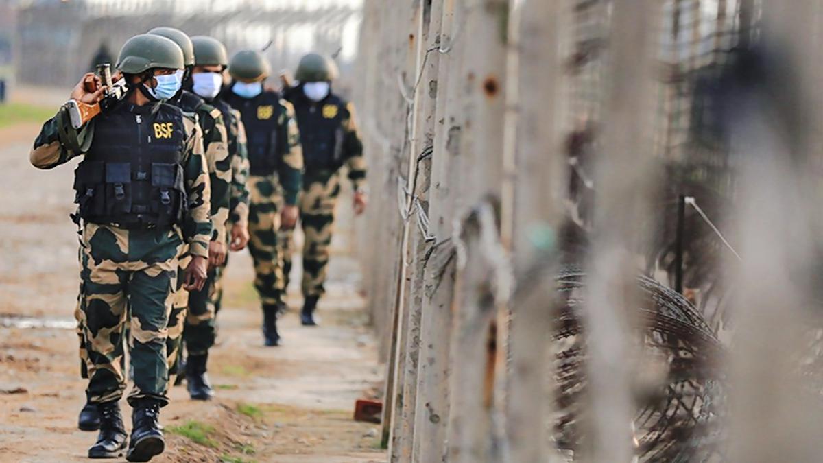 Pakistan violates ceasefire along border in Jammu