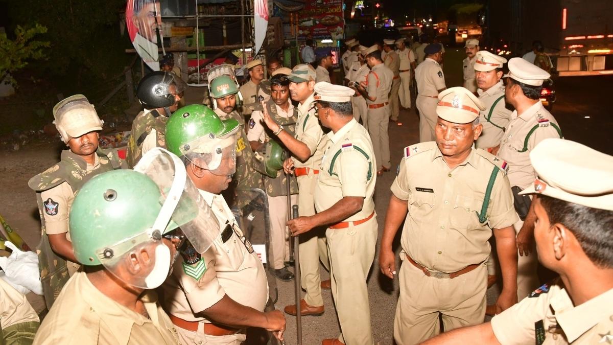 Attack on TDP office | Suo-moto case of rioting booked; CI injured in attack incited by TDP leader, says Krishna SP