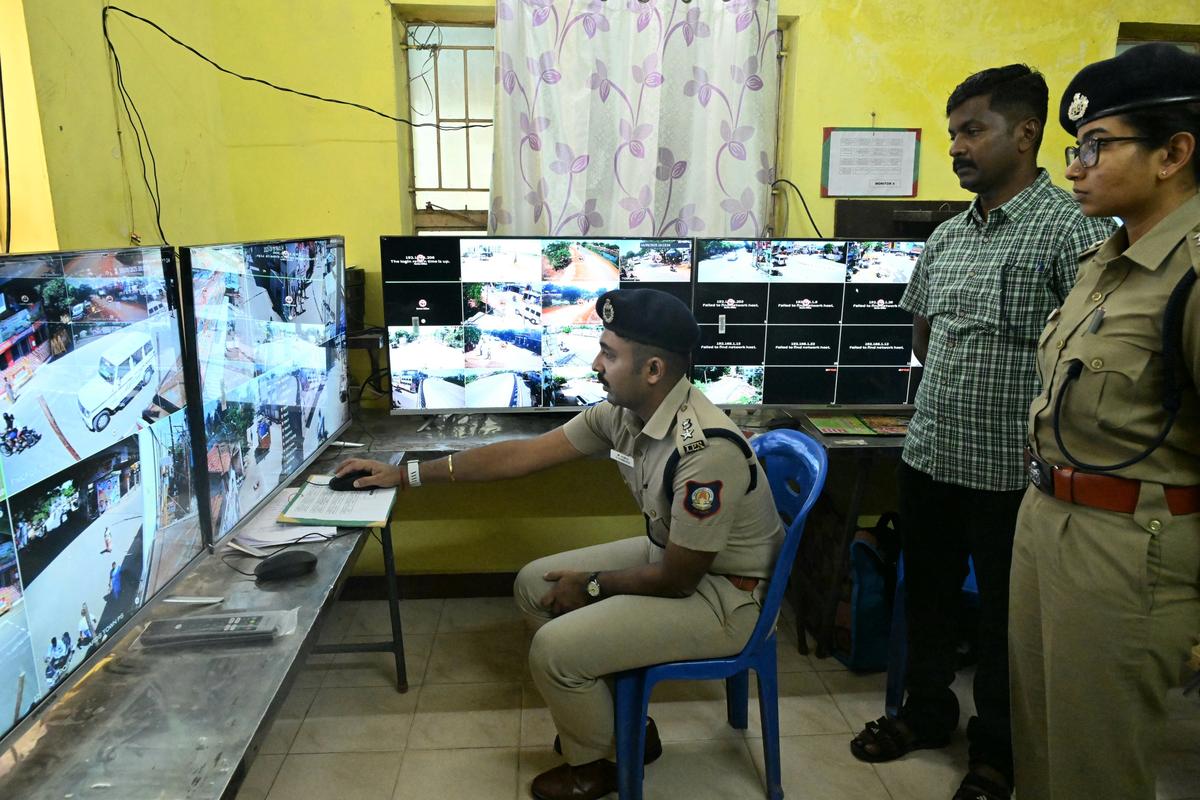 SP G. Chandeesh at the CCTV control room reviewing security arrangements in Paramakudi in Ramanathapuram district on Wednesday. 