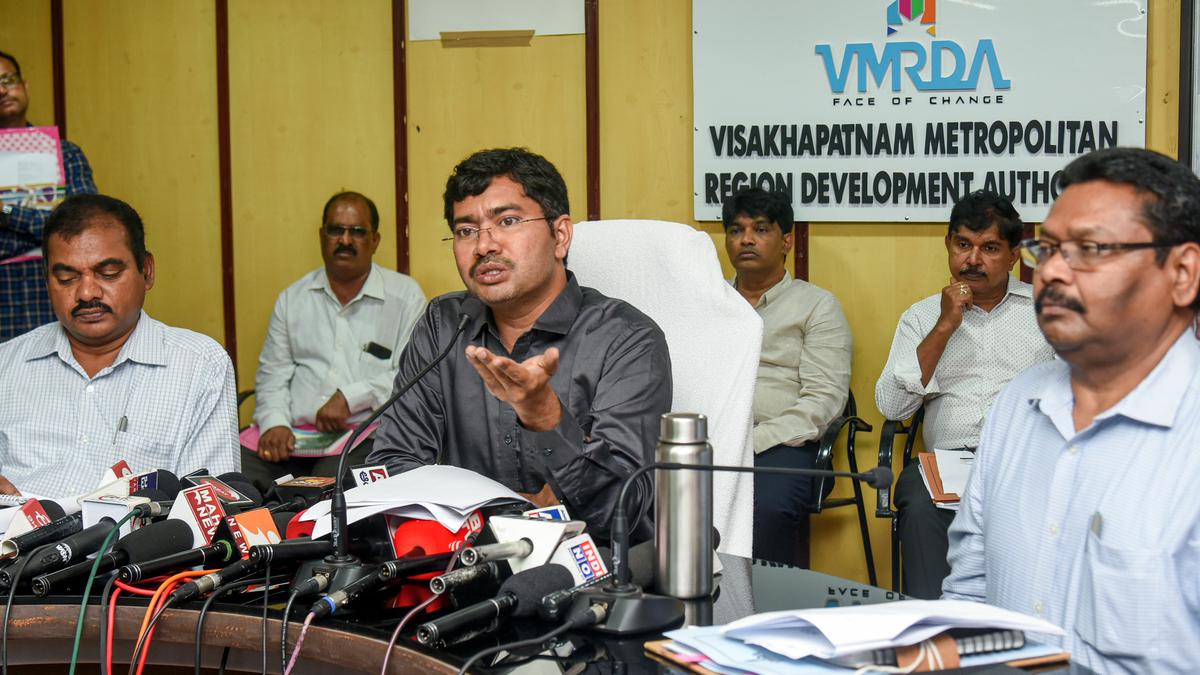 Visakhapatnam Metropolitan Region Development Authority taking all steps to protect govt. lands, says Commissioner