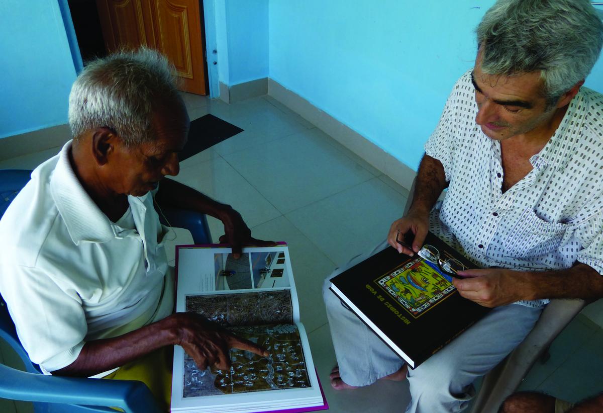 The author with Jivya Soma Mashe.