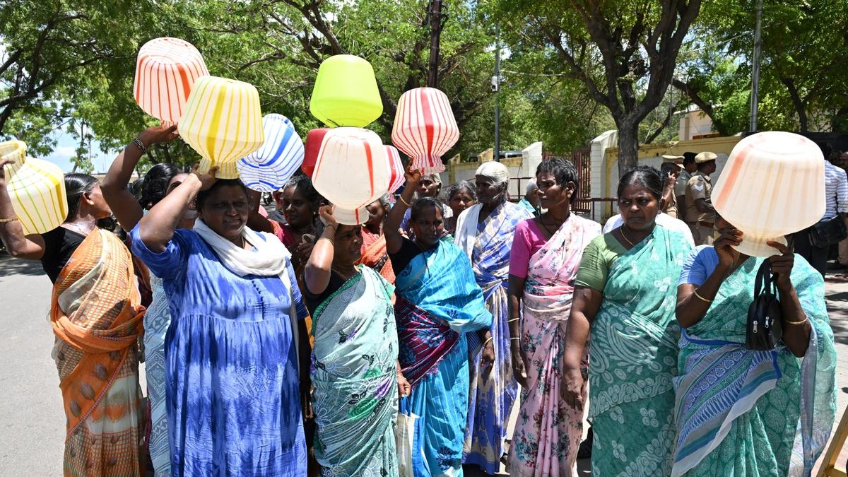 Villagers seek regular and sufficient supply of drinking water