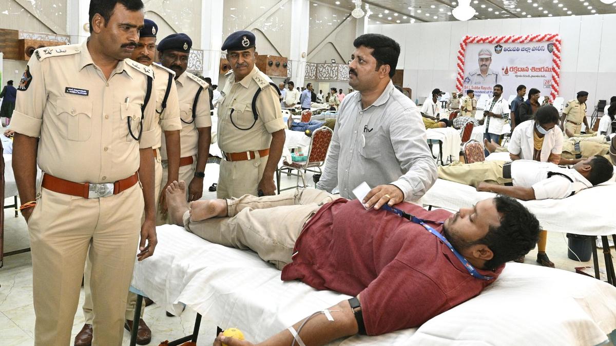 580 units of blood donated as part of Police Commemoration Week in Tirupati
