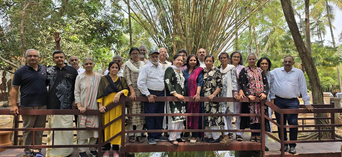 Thirty students of 1976 batch of Kendriya Vidyalaya, Pattom, celebrated the golden jubilee of their passing out with a get together