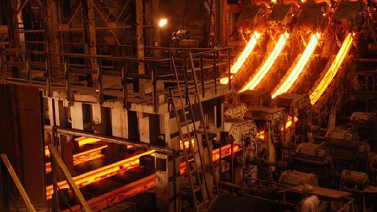 Steelmakers seek higher tariffs as Chinese imports surge