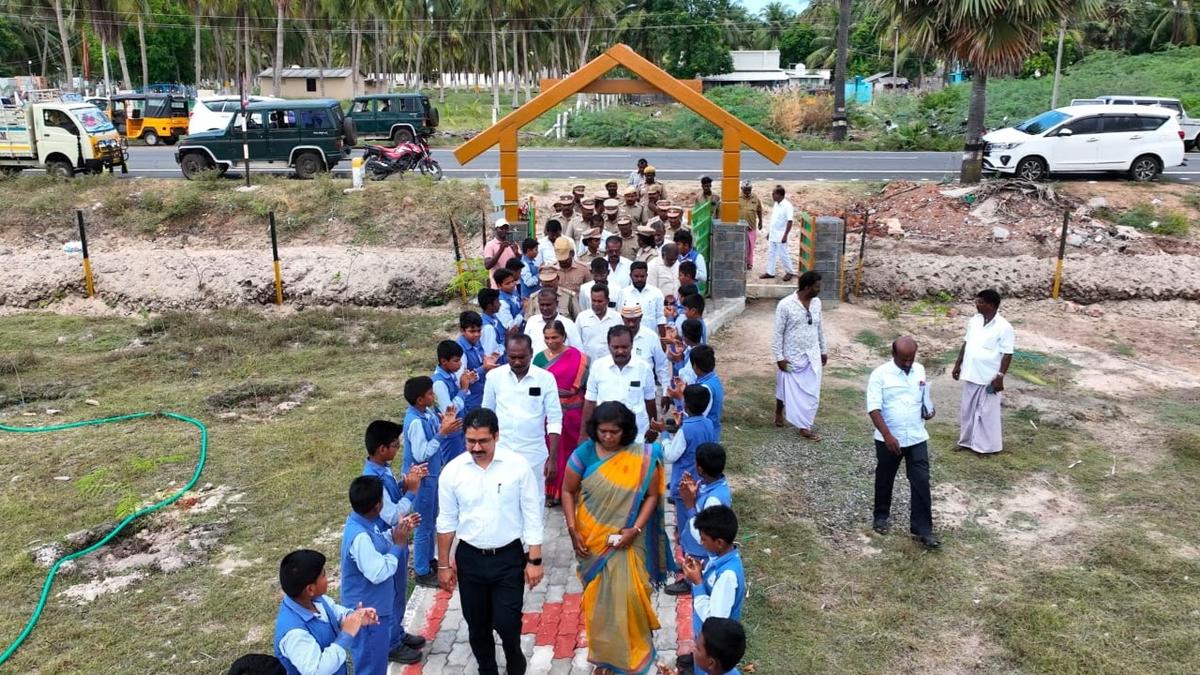 Two &lsquo;maragatha pooncholai&rsquo; parks inaugurated in Attrangarai, Achadipirambu in Ramanathapuram district