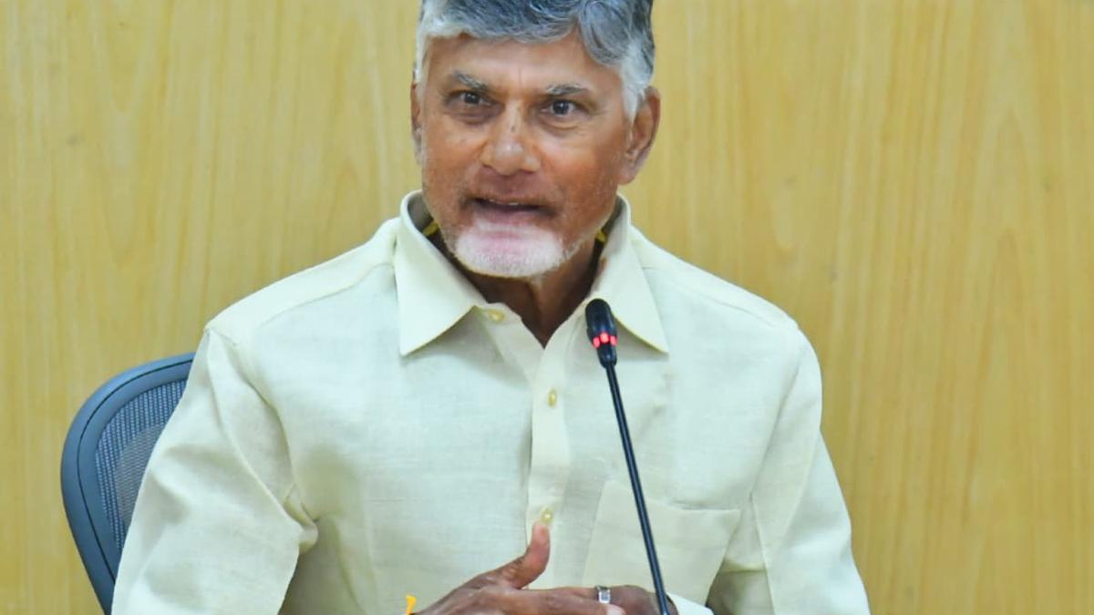 Naidu meets young professionals, urges vision-driven development and constituency-based planning