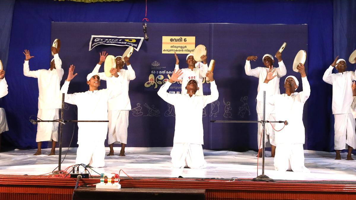 Kalolsavam| Arabanamuttu event features exceptional performances