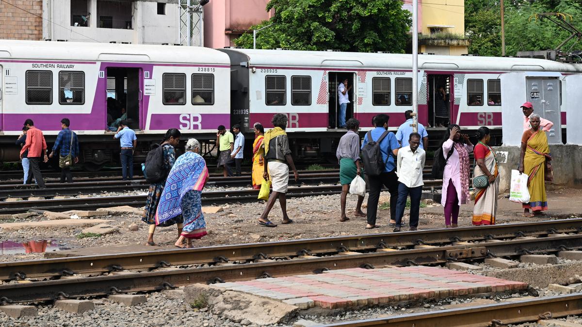 Southern Railway cites poor patronage for non-resumption of night train services on west section - The Hindu by Authors