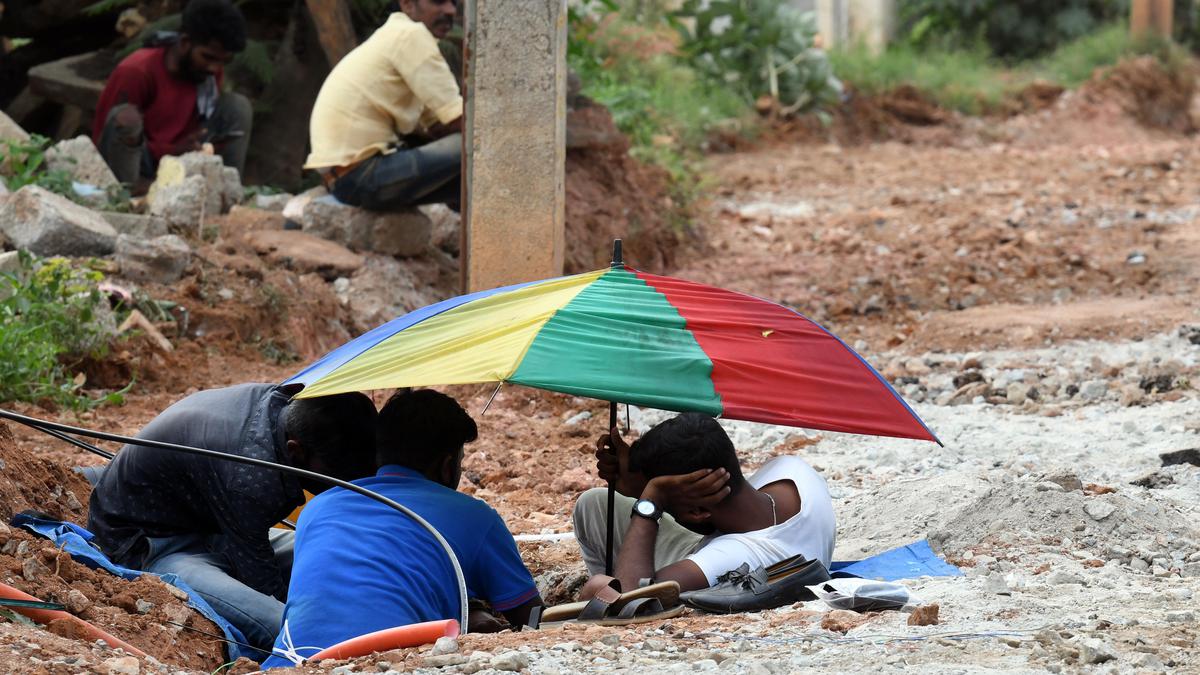 Bengaluru water crisis: Shivakumar directs officials to take over irrigation, commercial borewells