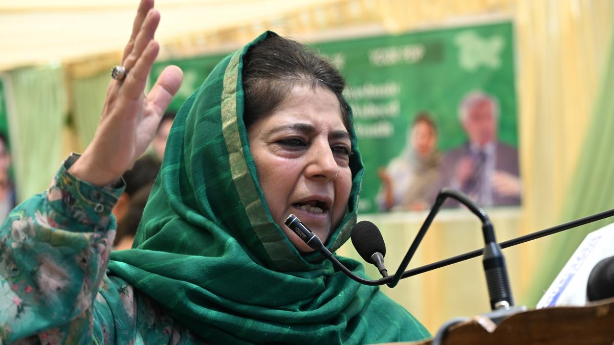 Prevent 1987-style rigging in Srinagar, stop arresting voters: Mehbooba Mufti writes to ECI