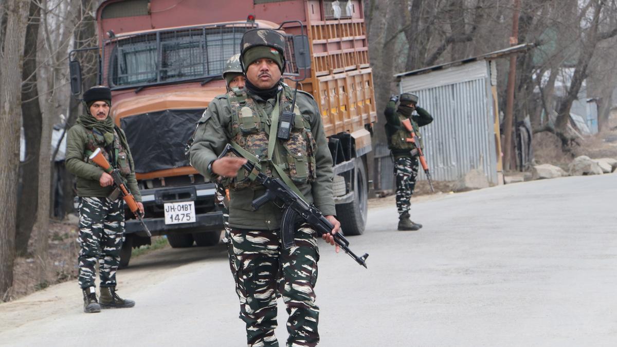Encounter breaks out between security forces, militants in Jammu and Kashmir’s Pulwama