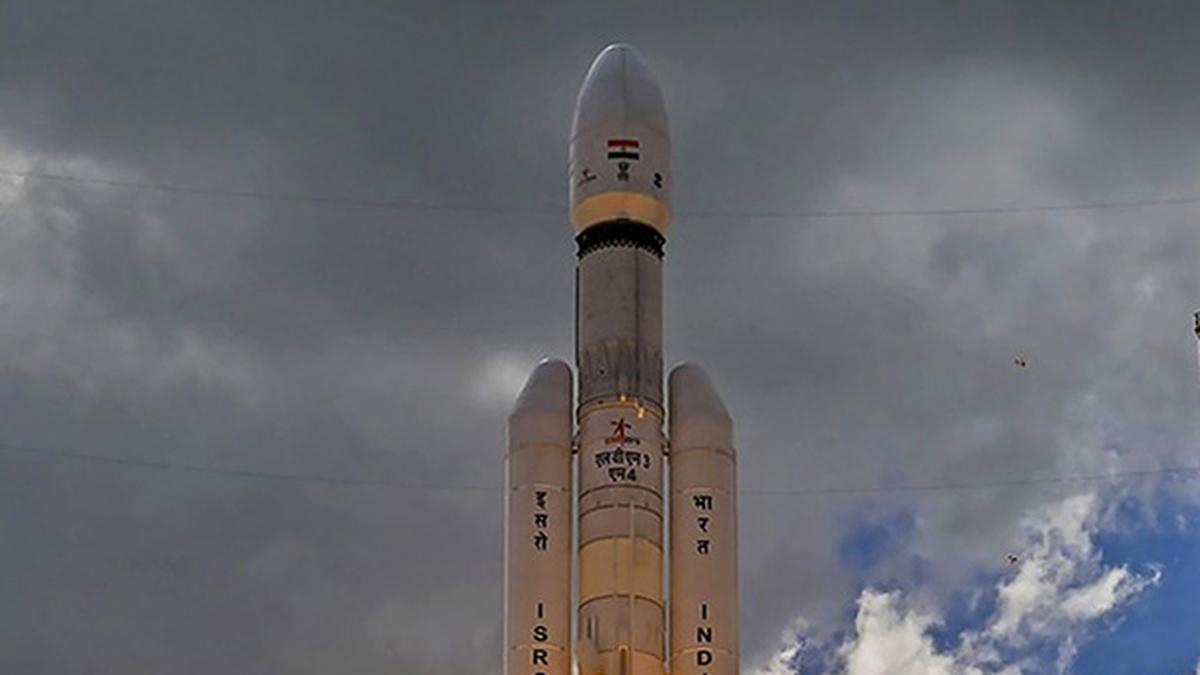 Part of Chandrayaan-3 launch vehicle makes uncontrolled re-entry into Earth's atmosphere: ISRO
