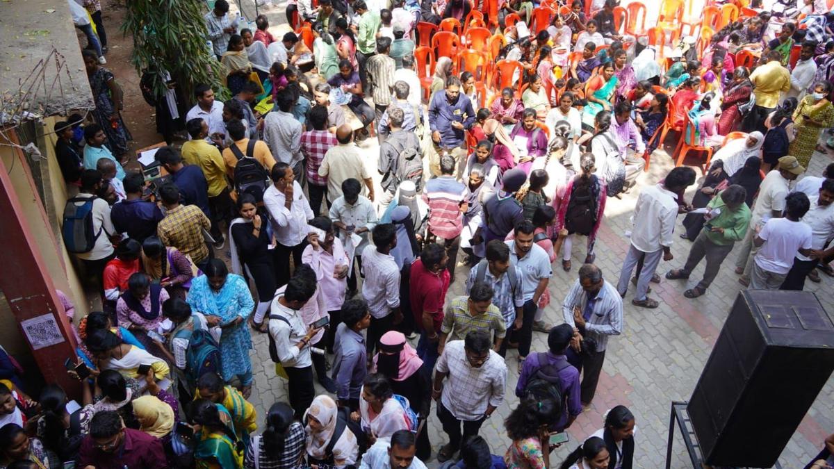 Mega job fair in Ballari offers jobs to over a thousand candidates