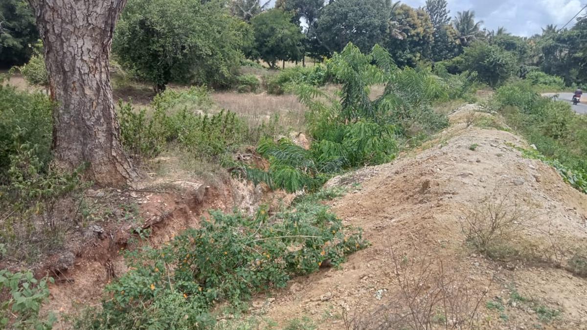 Farmers in Talavadi in Erode want elephant-proof trenches to be deepened