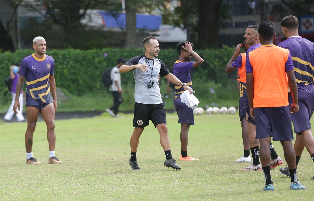 Forca Kochi FC players, and head coach Mario Lemos, during training. | Photo: R.K. Nithin