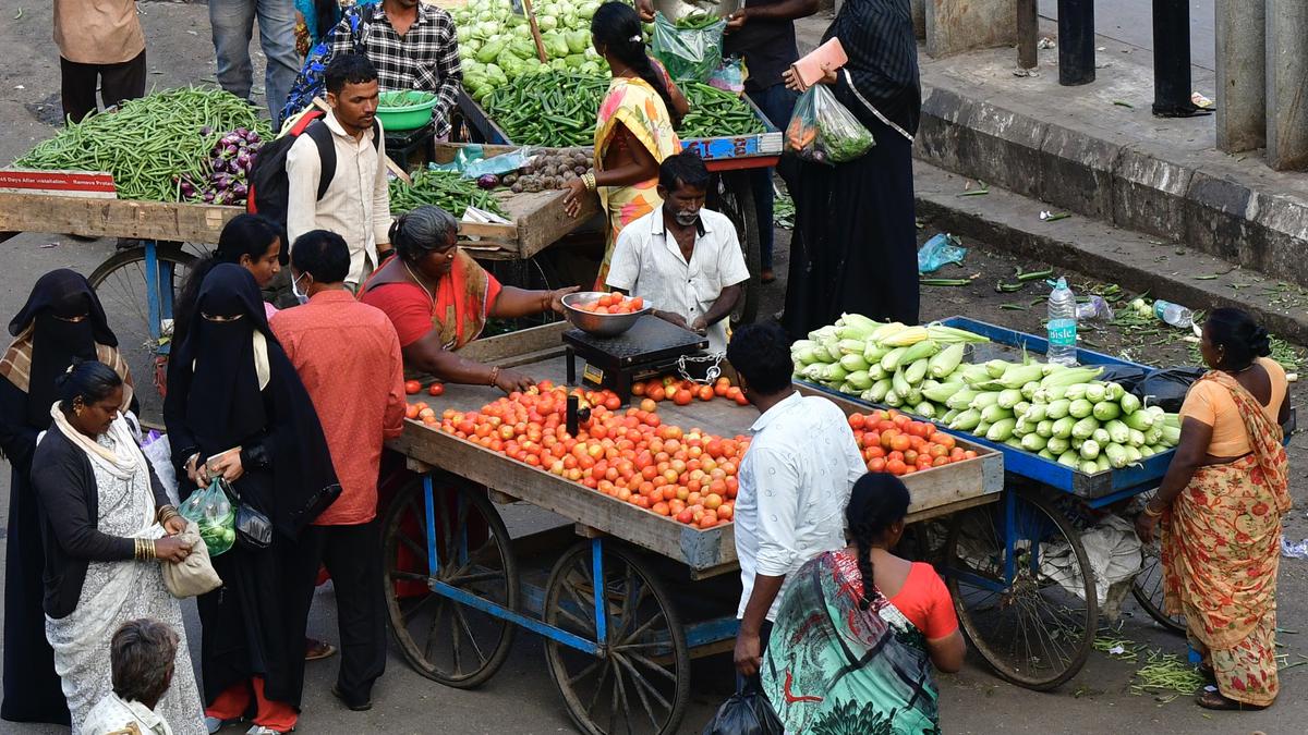 Heavy pre-monsoon rains push up prices of vegetables and flowers in Bengaluru