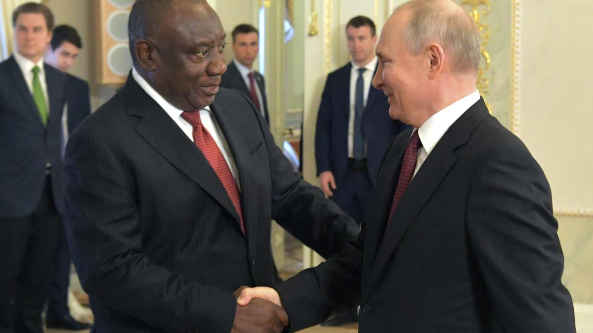 Russian President Putin meets African leaders to discuss Ukraine peace plan