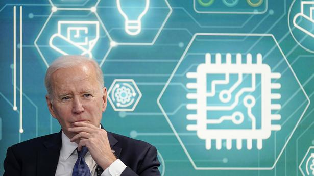 Chip and carmaker CEOs meet ahead of Biden signing