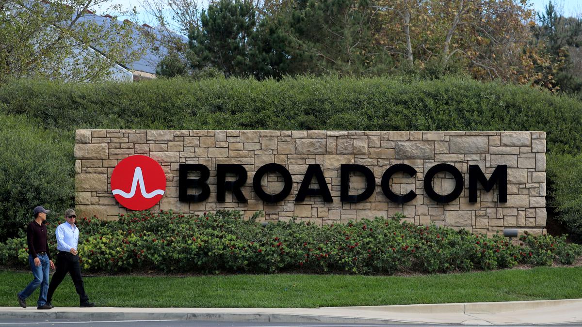 Broadcom set to win EU nod for $61-bn VMware deal, sources say