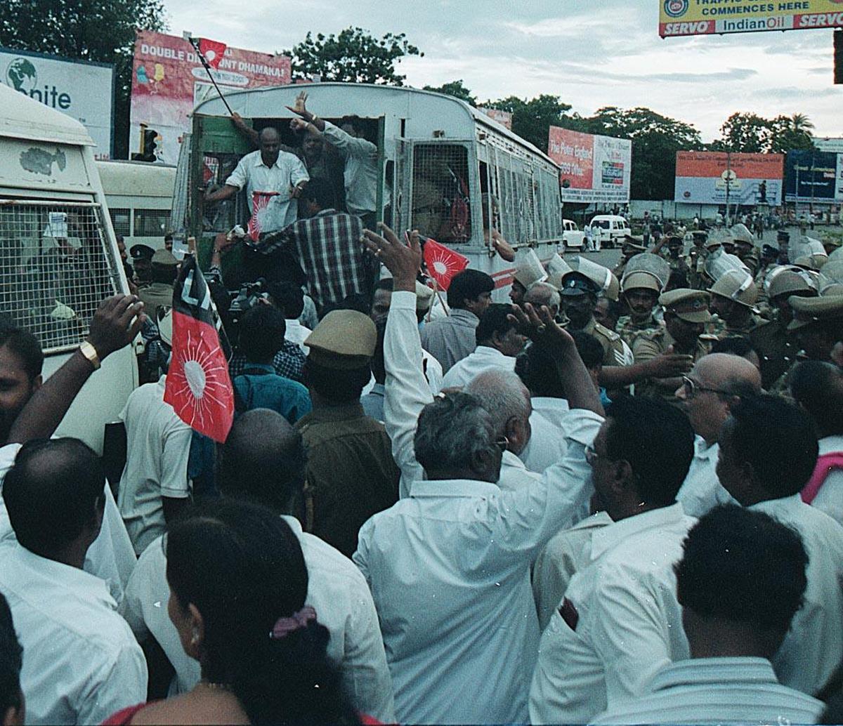 Agitating transport employees of Tamil Nadu government court arrest in Chennai on November 18, 2001
