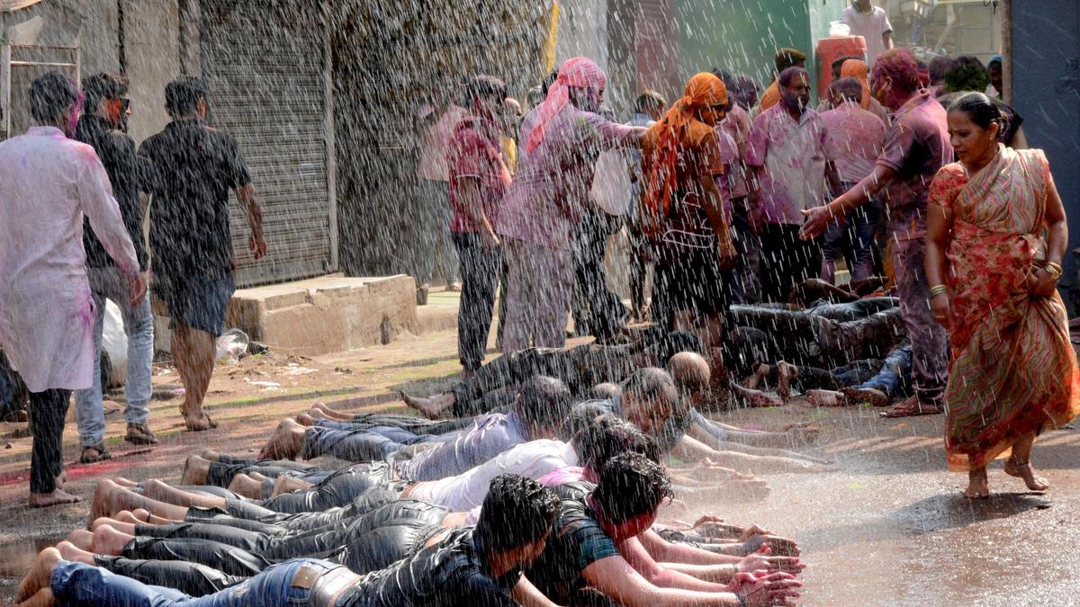 Holi celebrated with joy in Belagavi