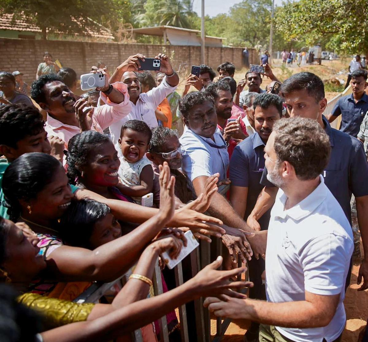 I love the people of Tamil Nadu: Rahul Gandhi