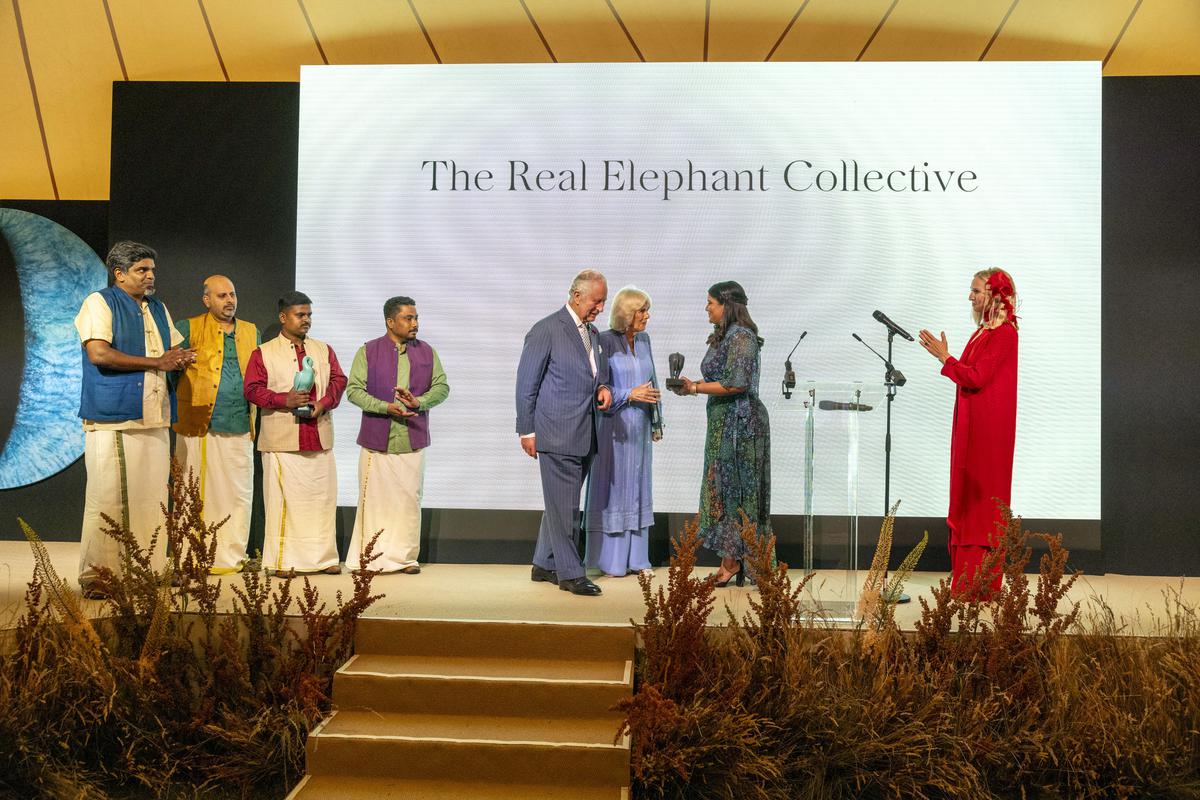 ब्रिटिश राजघराने ने भारतीय फिल्म निर्माता, गैर-लाभकारी समूह को पर्यावरण पुरस्कार प्रदान किया