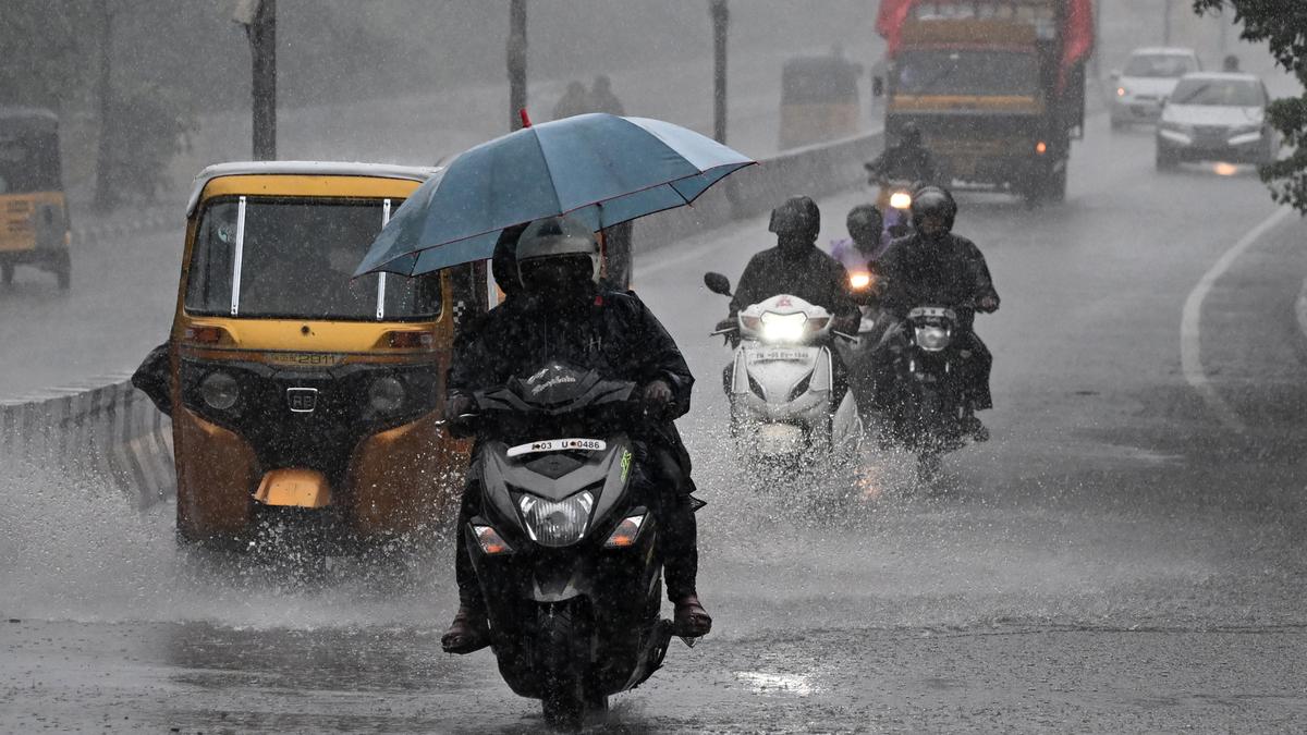 Puducherry and some districts in Tamil Nadu likely to receive heavy rain on December 24 and 25