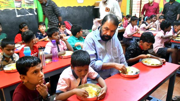 Govt. mulling inclusion of pre-primary students in mid-day meal scheme: Sivankutty