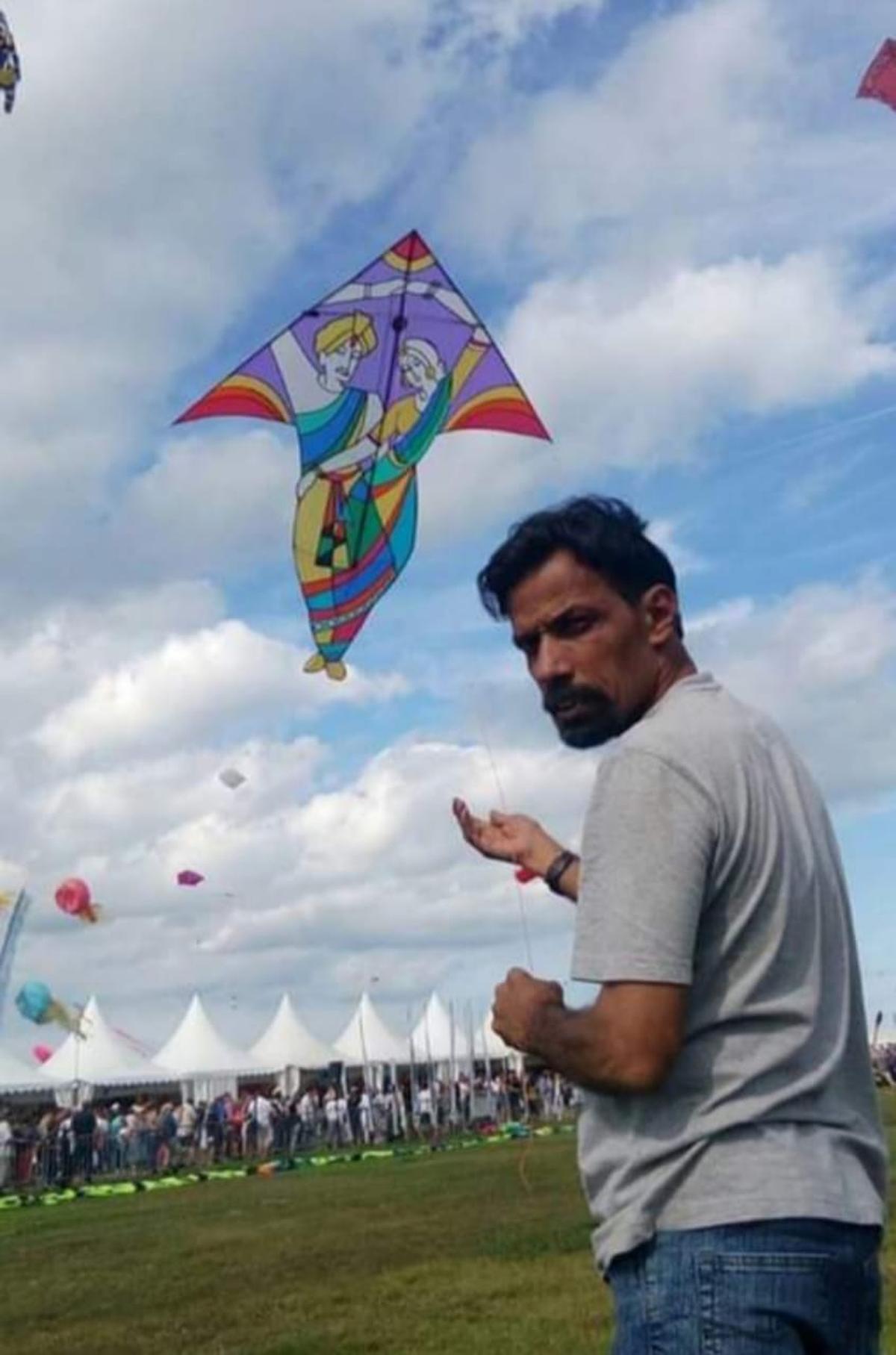 International kite flyer Dinesh Holla of Mangaluru. ​