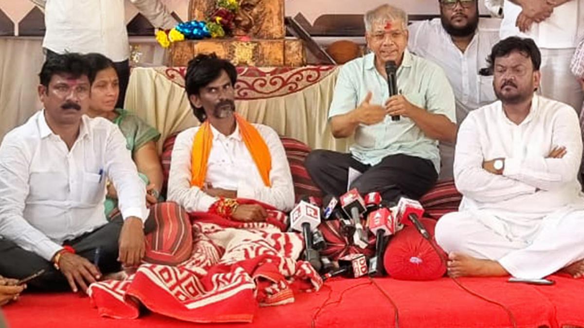 Will not end hunger strike till demands are met, says Maratha activist