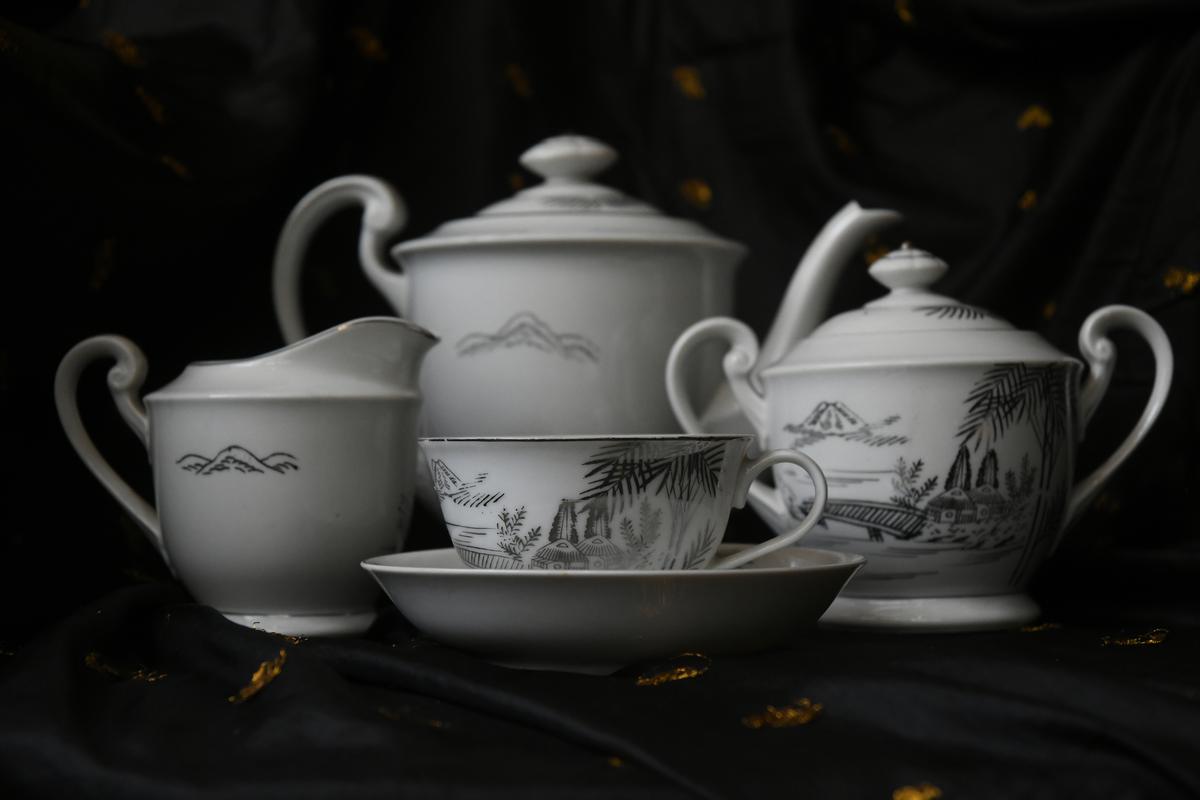 Adrian D’Cruz’s vintage tea set 