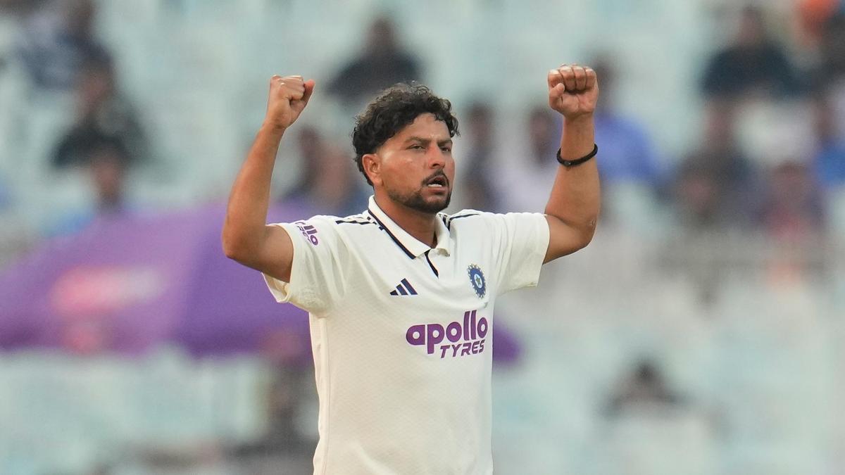 Kuldeep Yadav: Hindistan için tüm formatlarda oynamak lüks