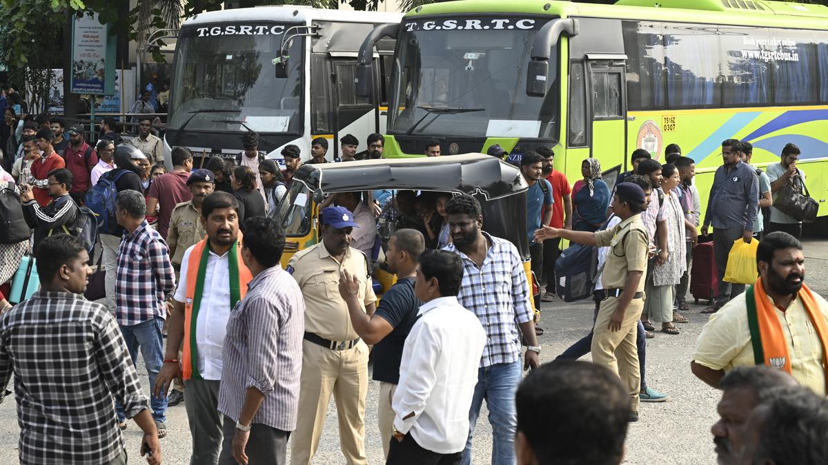 Telangana Bandh: People heading to home for Diwali, long weekend wait for bus services to resume; private services cost 3 times more
