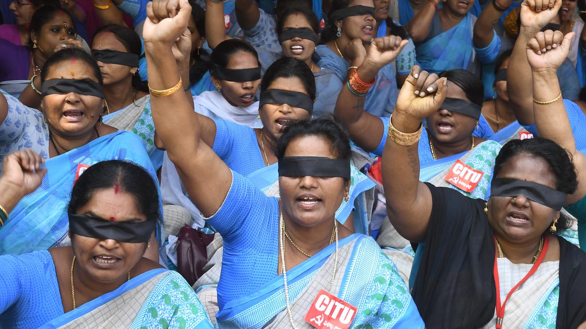 Anganwadi workers’ strike enters fifth day in Visakhapatnam