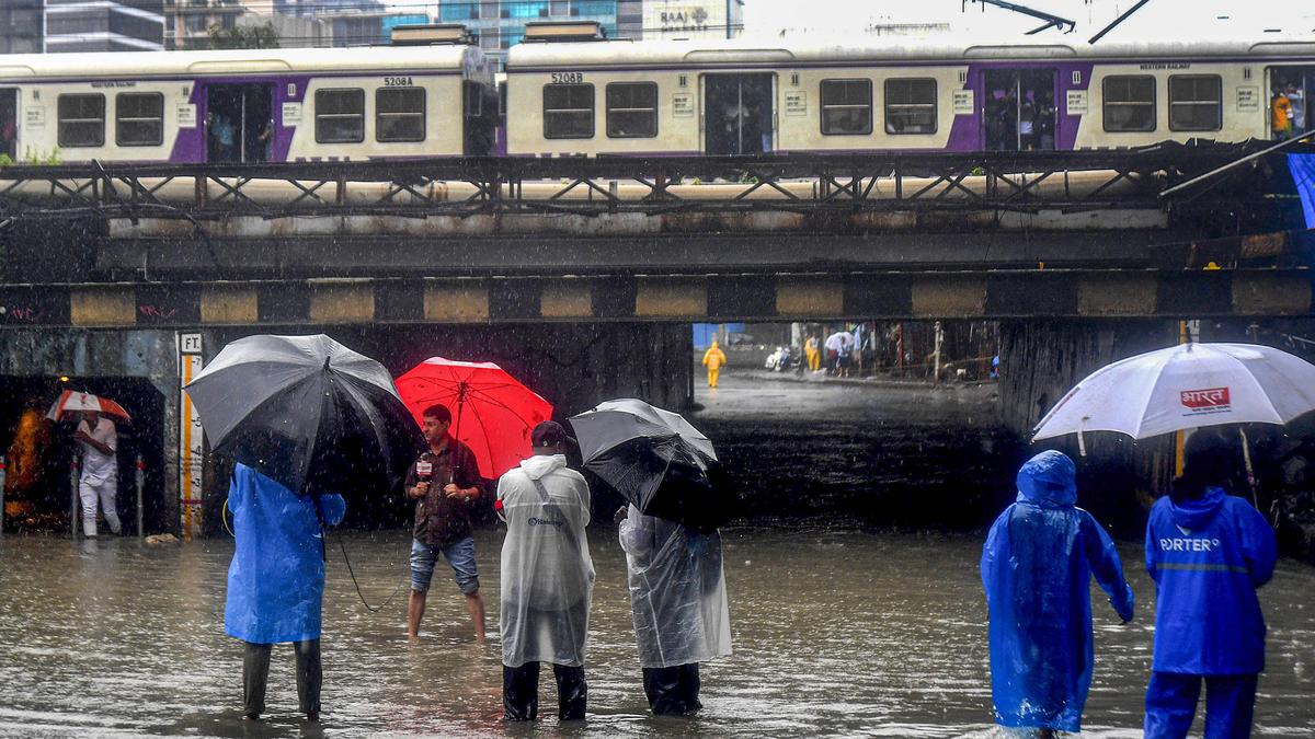 Heavy rain leaves six dead, 12 injured across Maharashtra