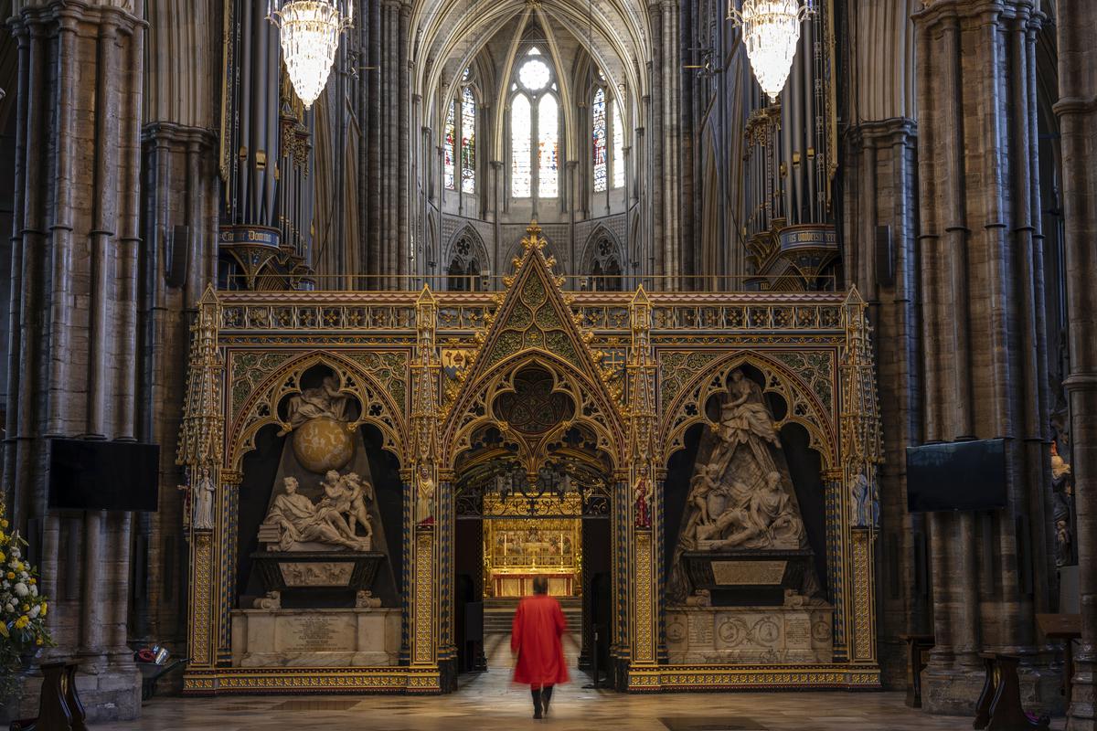 A general view of the inside of Westminster Abbey in London.  Westminster Abbey has been used as Britain's coronation church since William the Conqueror in 1066, with the exception of King Edward V and Edward VIII, who were not crowned.  King Charles III will be the 40th monarch to reign during a ceremony on May 6, 2023. 