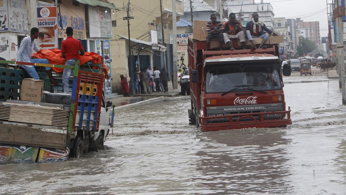 Floods kill at least 31 in Somalia; UN warns of flood event likely to happen once in 100 years