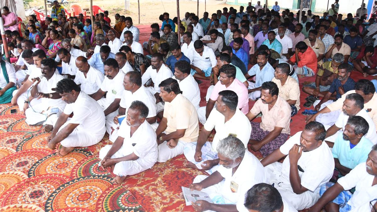 Rameswaram fishers associations begin hunger fast, demand Centre’s immediate intervention over arrests by Sri Lanka