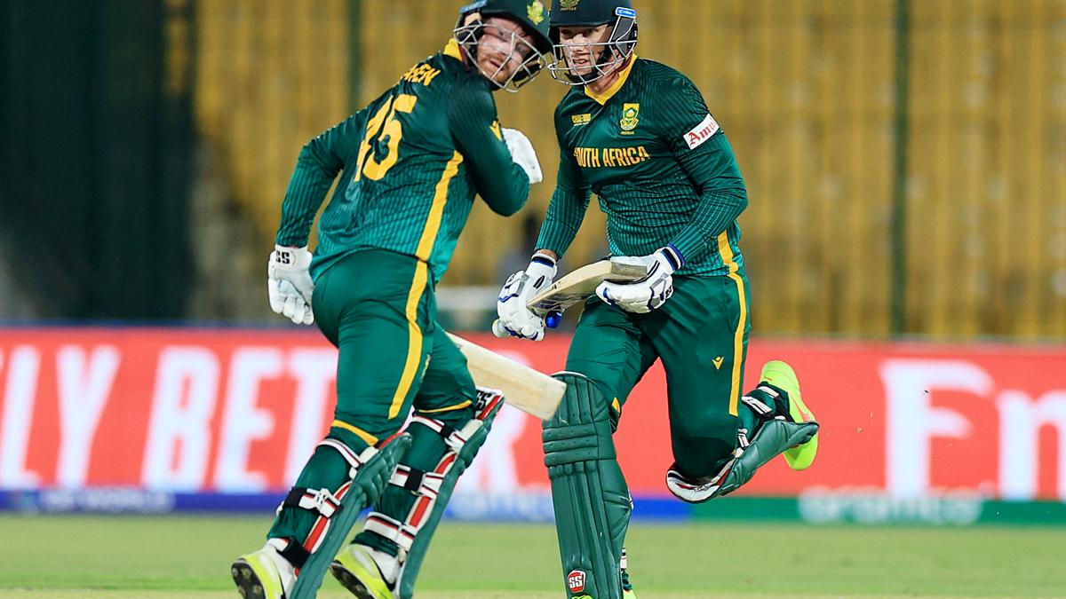 Champions Trophy 2025: South Africa hammer England by seven wickets, qualify for semifinals