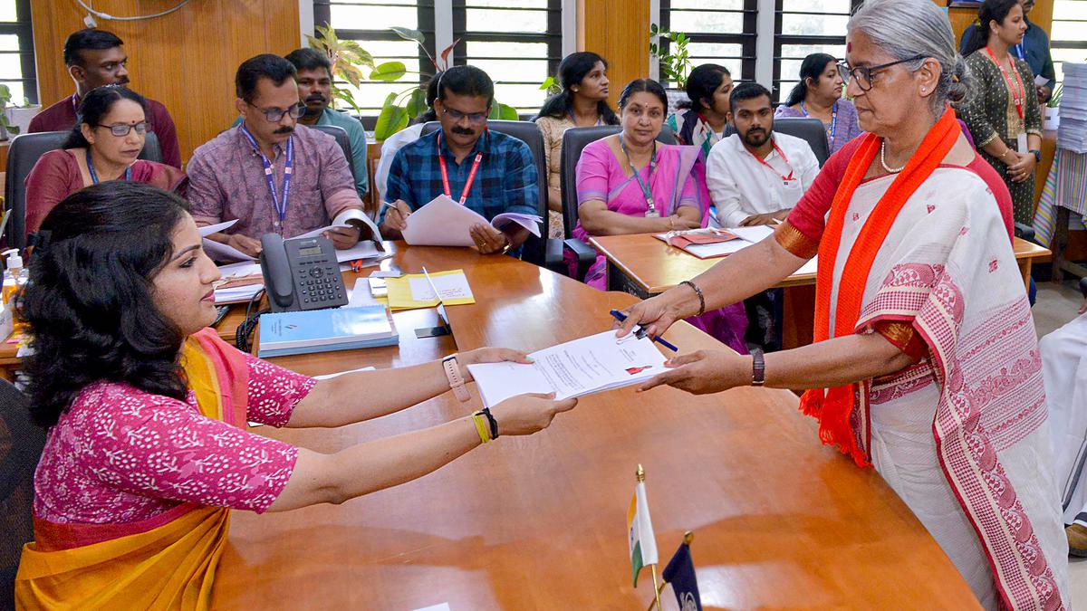 CPI candidate Annie Raja files nomination from Wayanad challenging Rahul Gandhi