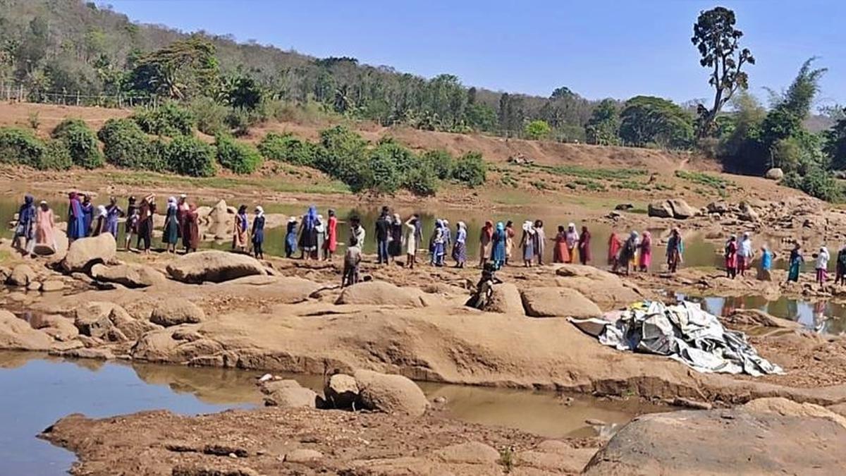 Temporary check dam built across Kabani to tackle water crisis
