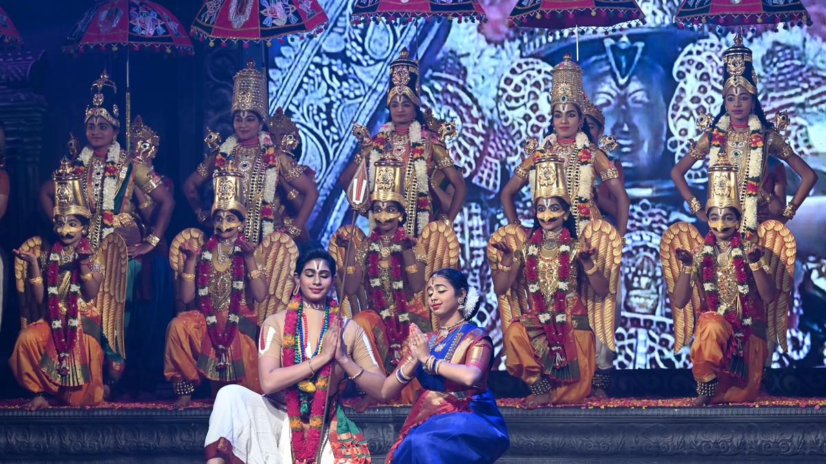 A dance production that took the audience on a visual tour of 11 Vishnu temples A dance production that took the audience on a visual tour of 11 Vishnu temples