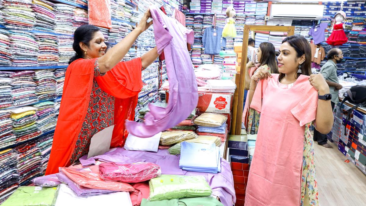 Kerala sees a surge in ‘NEET-friendly’ clothing as dress code rules tighten