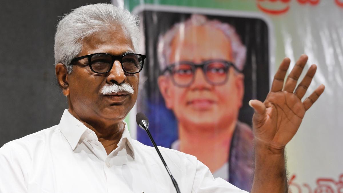 Privatisation of VSP: CM, Deputy CM should impress upon PM Modi to make public announcement on withdrawal of decision, says Andhra CPI(M) secretary