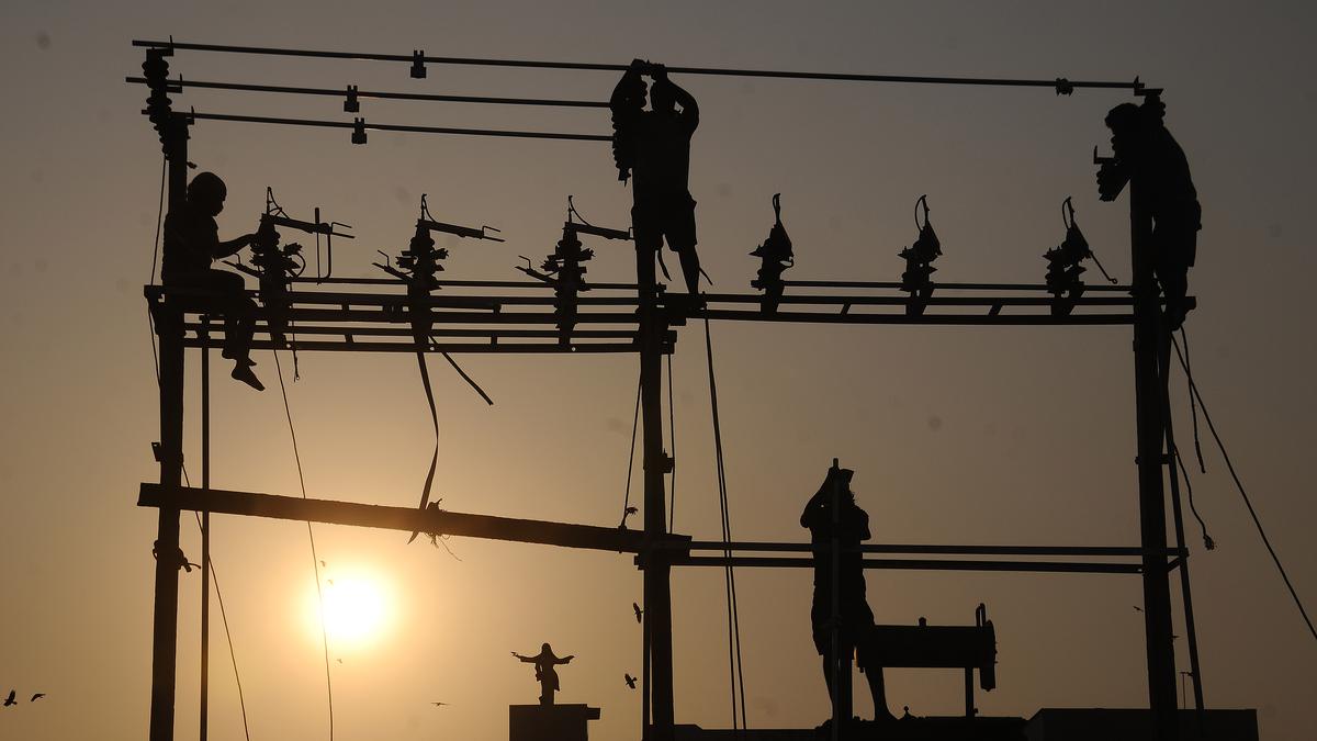 As T.N. reels under rising temperatures, power demand, daily consumption hit all-time high